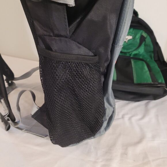 3 Back Packs Upward/cliff Hanger/artic - Picture 14 of 16